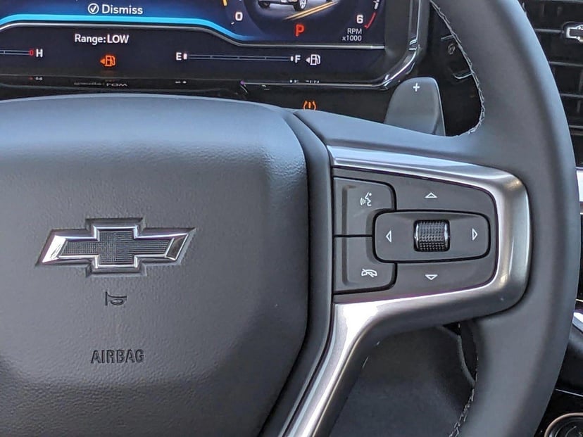 2025 Chevrolet Silverado 1500 - Image 17