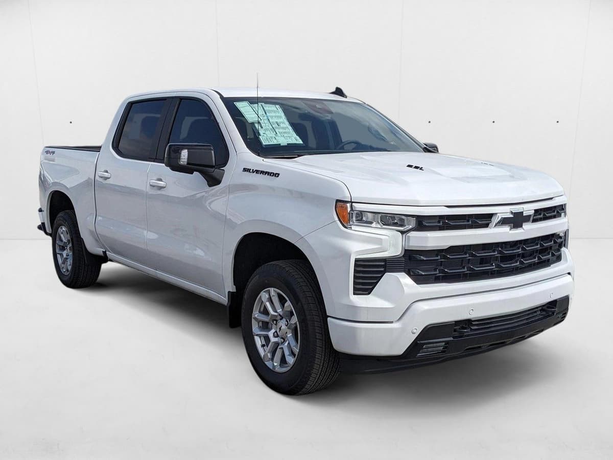 2025 Chevrolet Silverado 1500 - Image 3