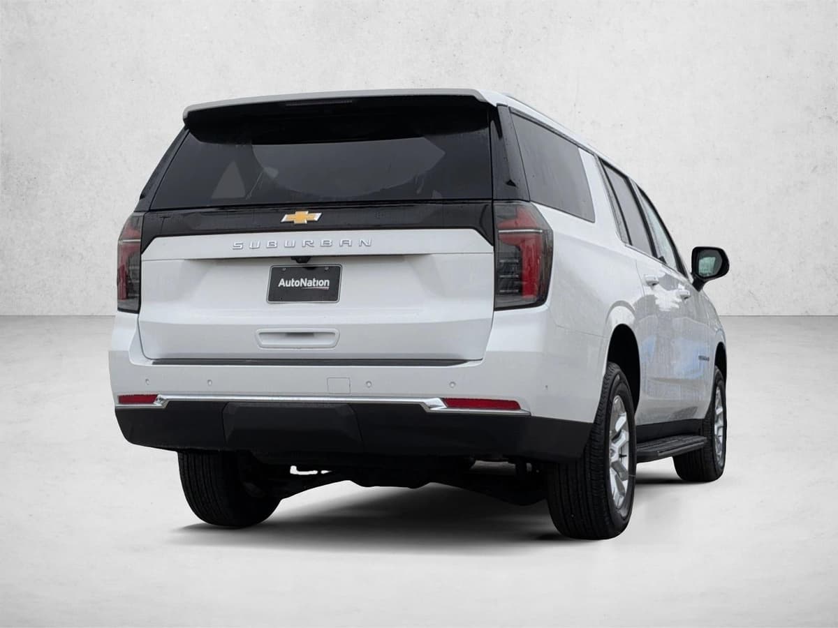2026 Chevrolet Suburban - Image 5