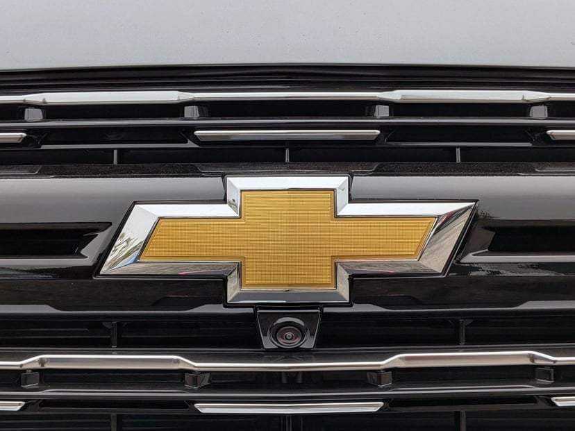 2026 Chevrolet Suburban - Image 14