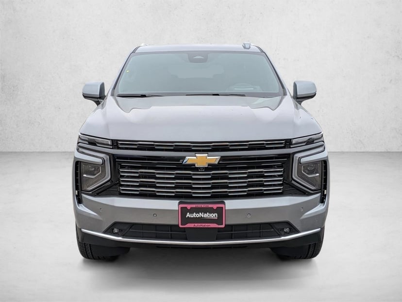 2026 Chevrolet Suburban - Image 3