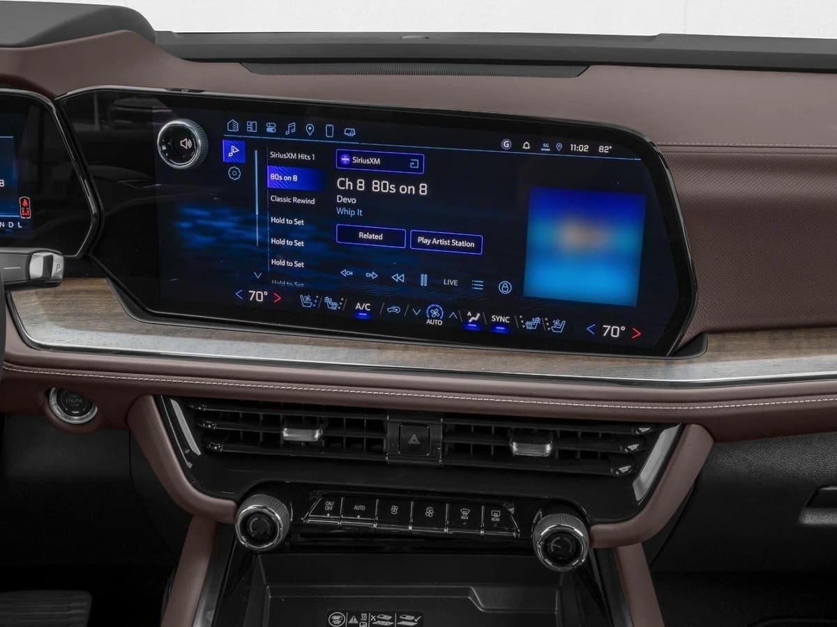 2026 Chevrolet Suburban - Image 7