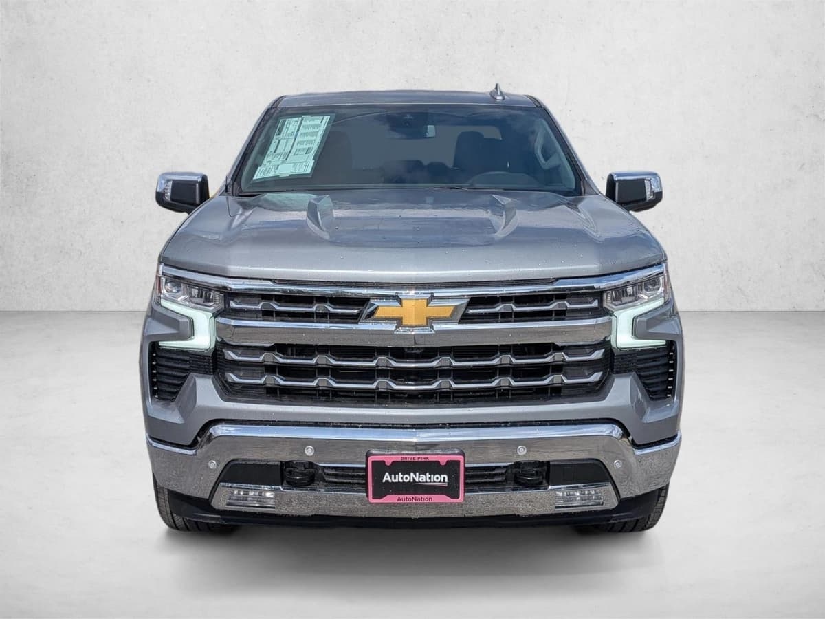 2026 Chevrolet Silverado 1500 - Image 2