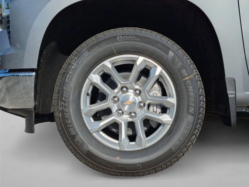 2026 Chevrolet Silverado 1500 - Image 13