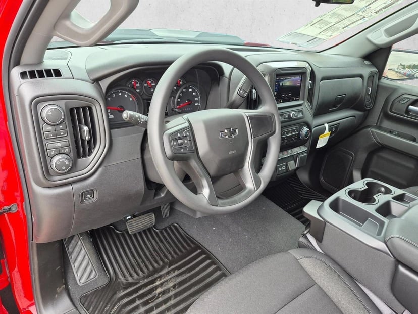 2026 Chevrolet Silverado 1500 - Image 9