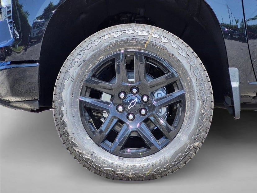 2026 Chevrolet Silverado 1500 - Image 14