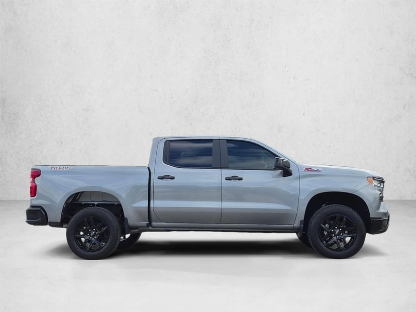 2026 Chevrolet Silverado 1500 - Image 3