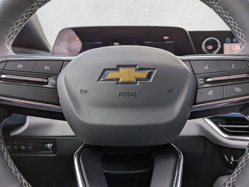2026 Chevrolet Equinox EV - Image 9