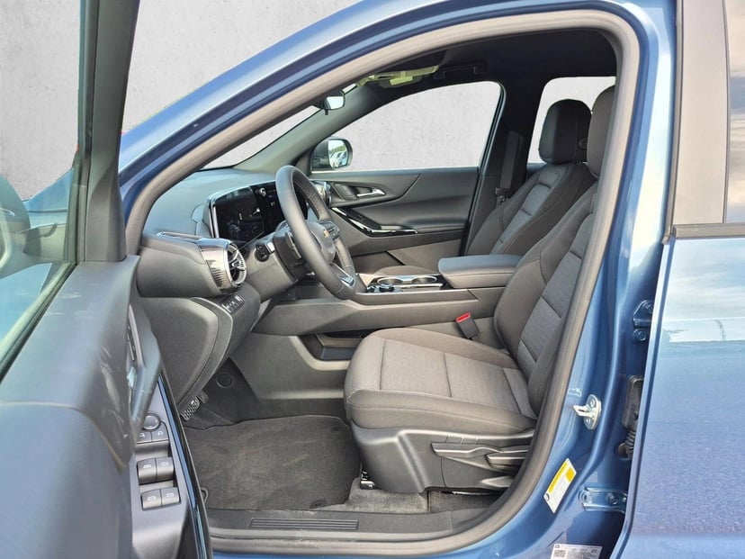 2026 Chevrolet Equinox - Image 12