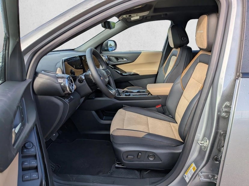 2026 Chevrolet Equinox - Image 14