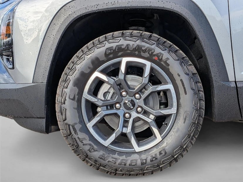 2026 Chevrolet Equinox - Image 17