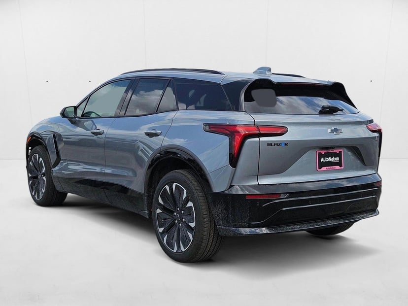 2025 Chevrolet Blazer EV - Image 8
