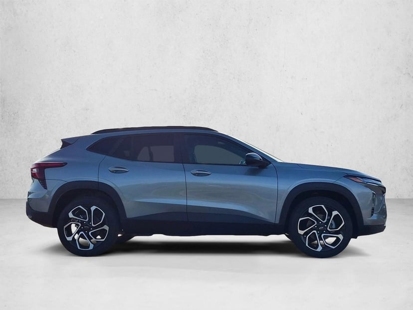 2026 Chevrolet Trax - Image 2
