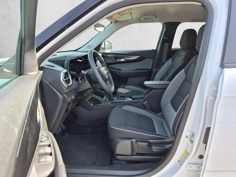 2026 Chevrolet Trailblazer - Image 13