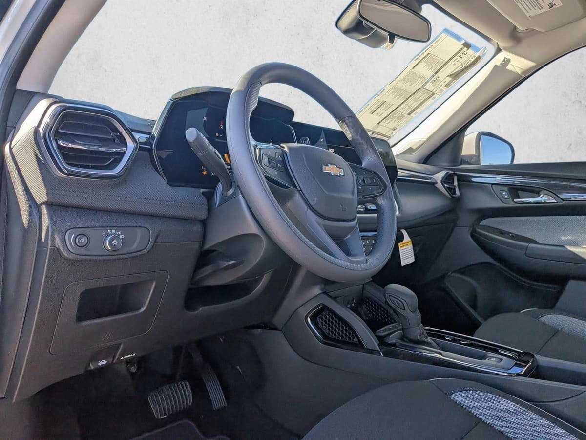 2026 Chevrolet Trailblazer - Image 9