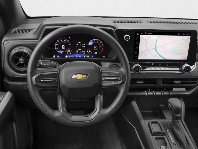 2026 Chevrolet Colorado - Image 3