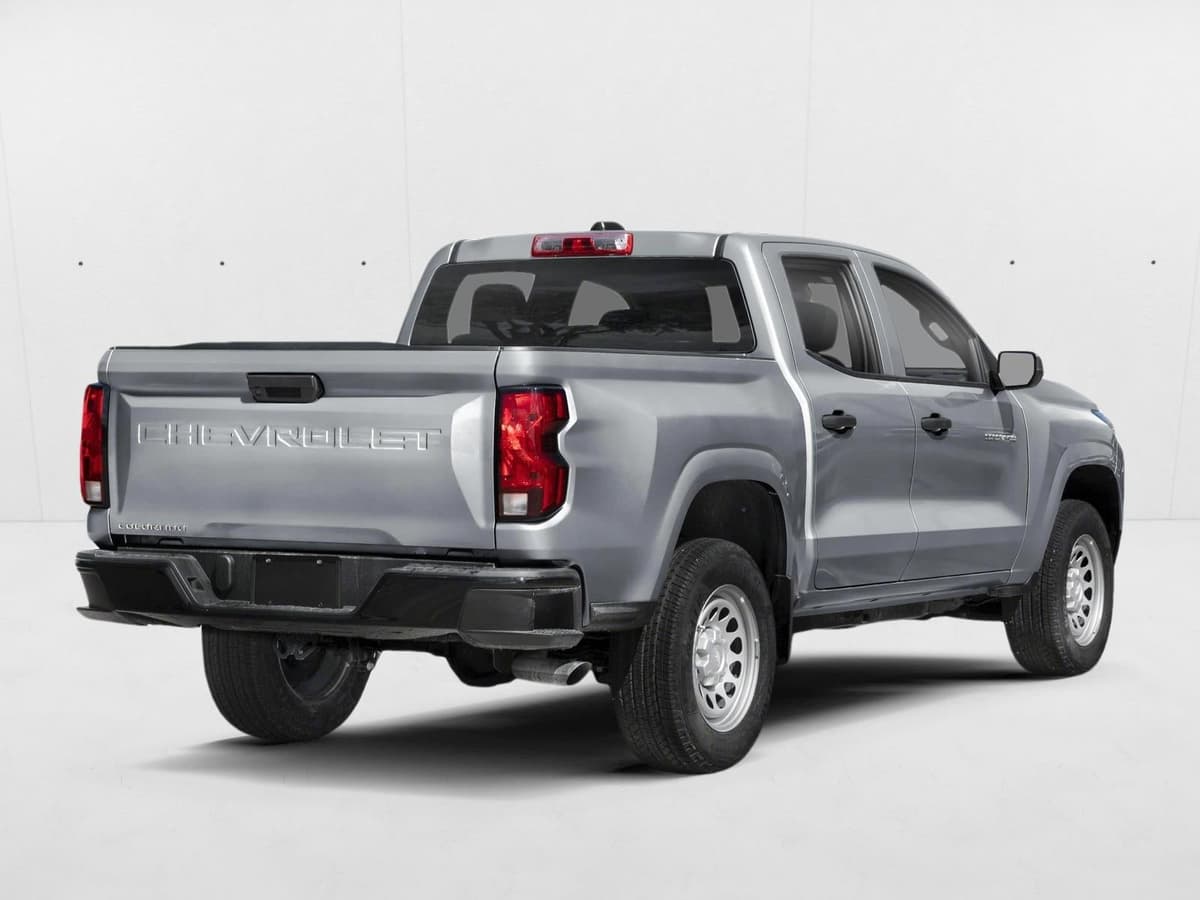 2026 Chevrolet Colorado - Image 2