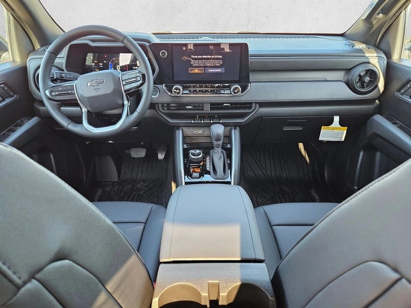 2026 Chevrolet Colorado - Image 15