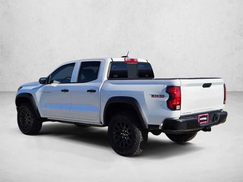 2026 Chevrolet Colorado - Image 9
