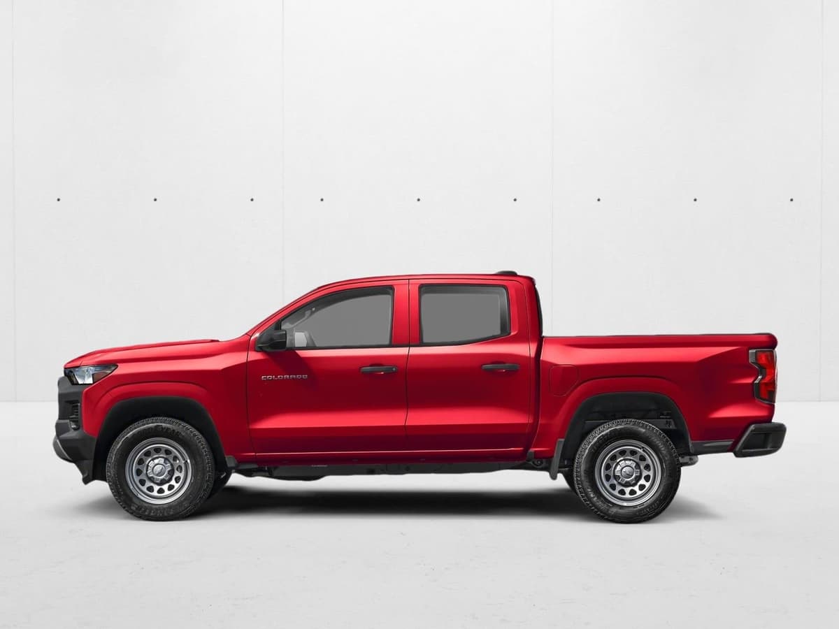 2026 Chevrolet Colorado - Image 3