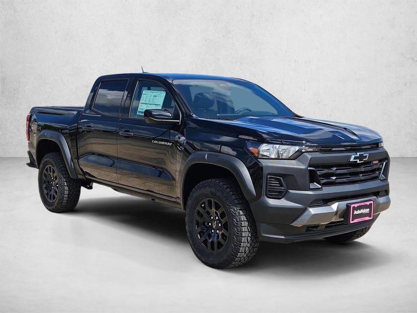 2026 Chevrolet Colorado - Image 7