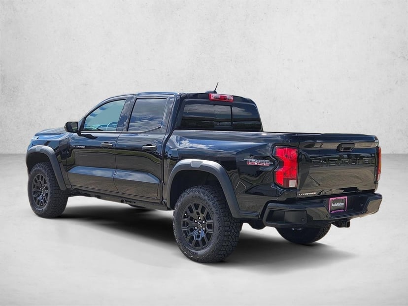 2026 Chevrolet Colorado - Image 9