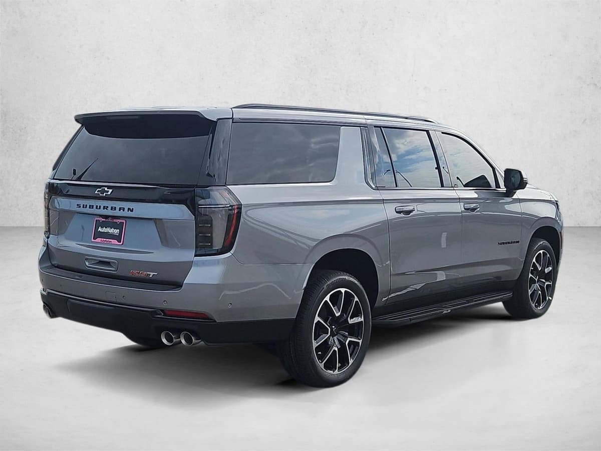 2026 Chevrolet Suburban - Image 2