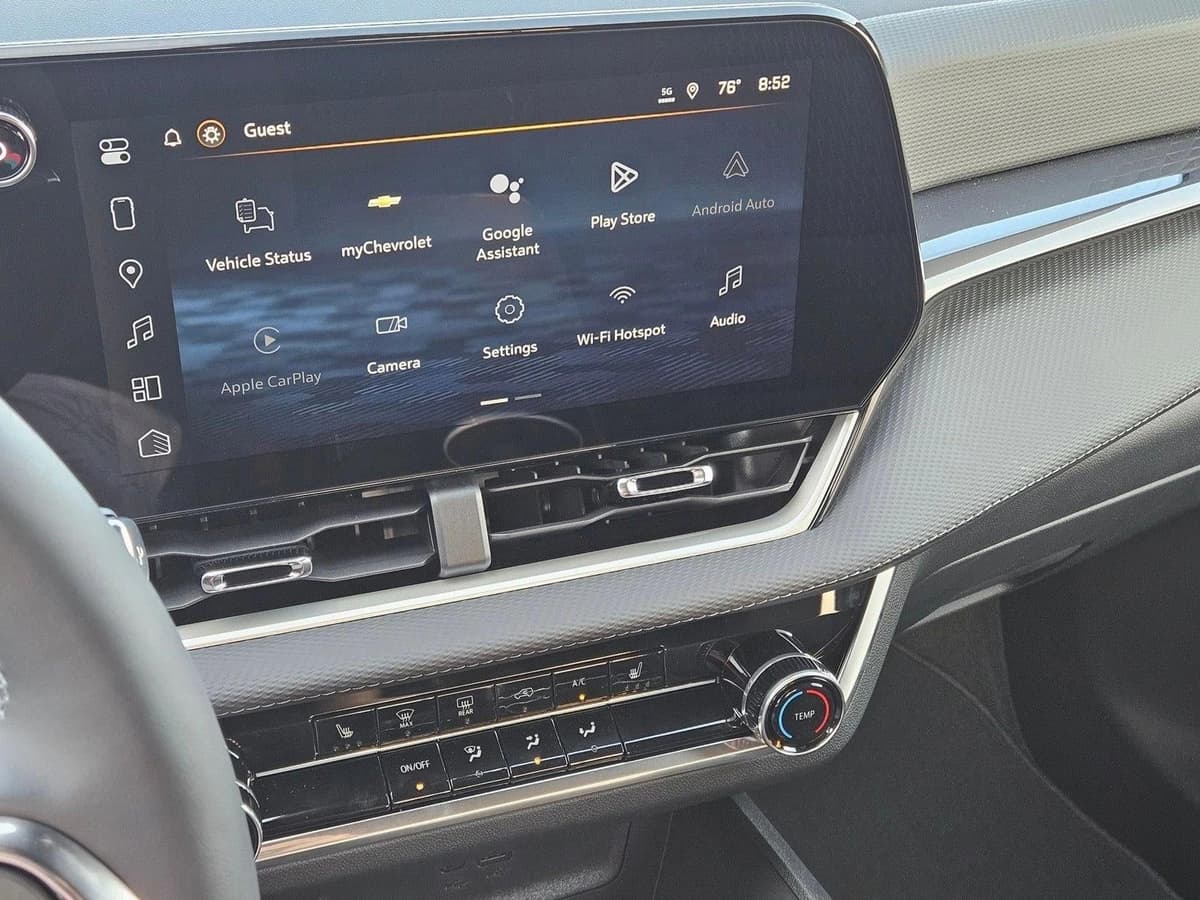 2026 Chevrolet Equinox - Image 14