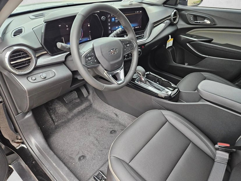 2026 Chevrolet Trax - Image 3