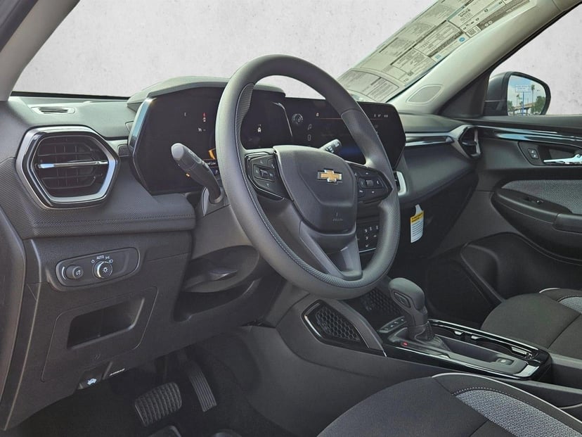 2026 Chevrolet Trailblazer - Image 4