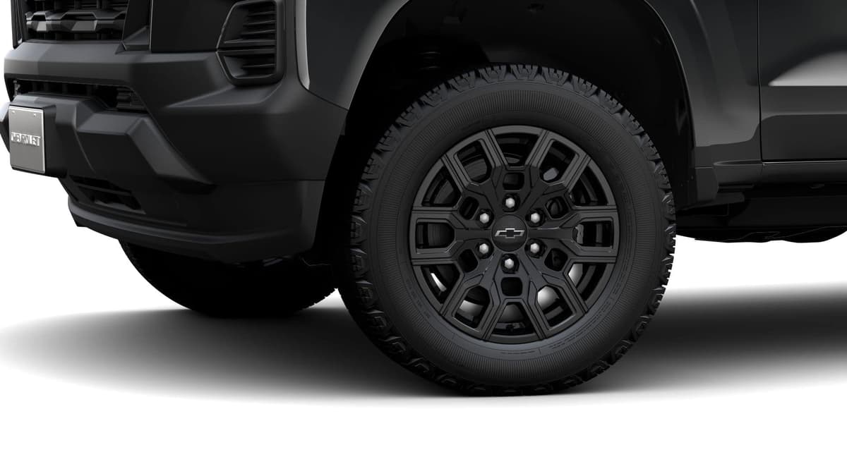 2026 Chevrolet Colorado - Image 39