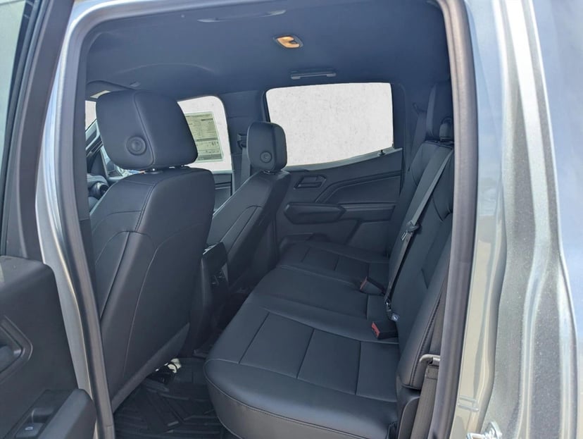 2026 Chevrolet Colorado - Image 15