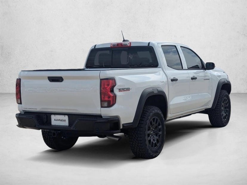 2026 Chevrolet Colorado - Image 2