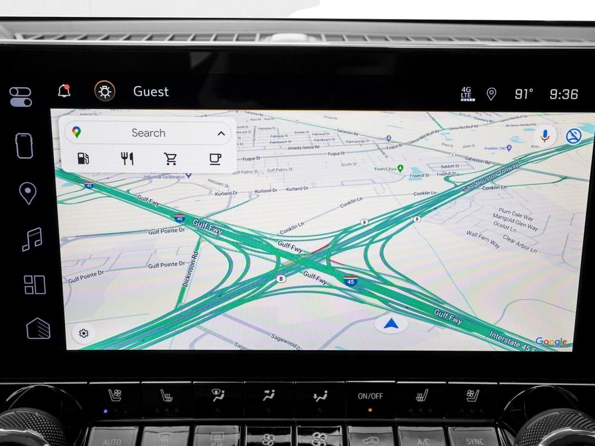 2026 Chevrolet Colorado - Image 12