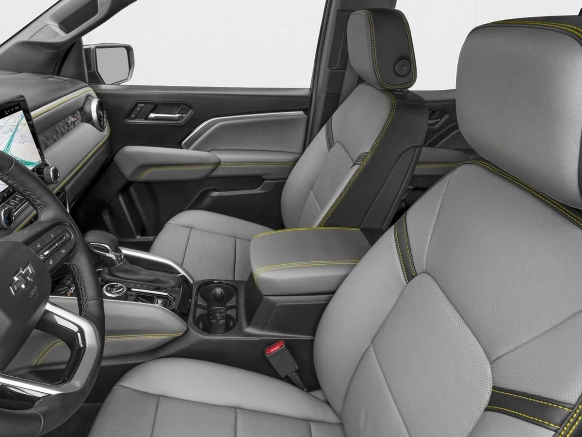 2026 Chevrolet Colorado - Image 6