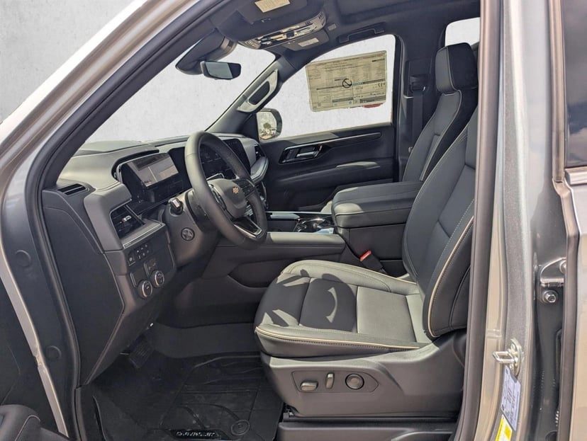 2026 Chevrolet Tahoe - Image 4