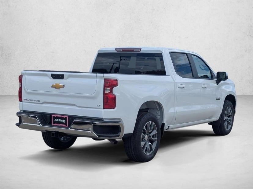 2026 Chevrolet Silverado 1500 - Image 2