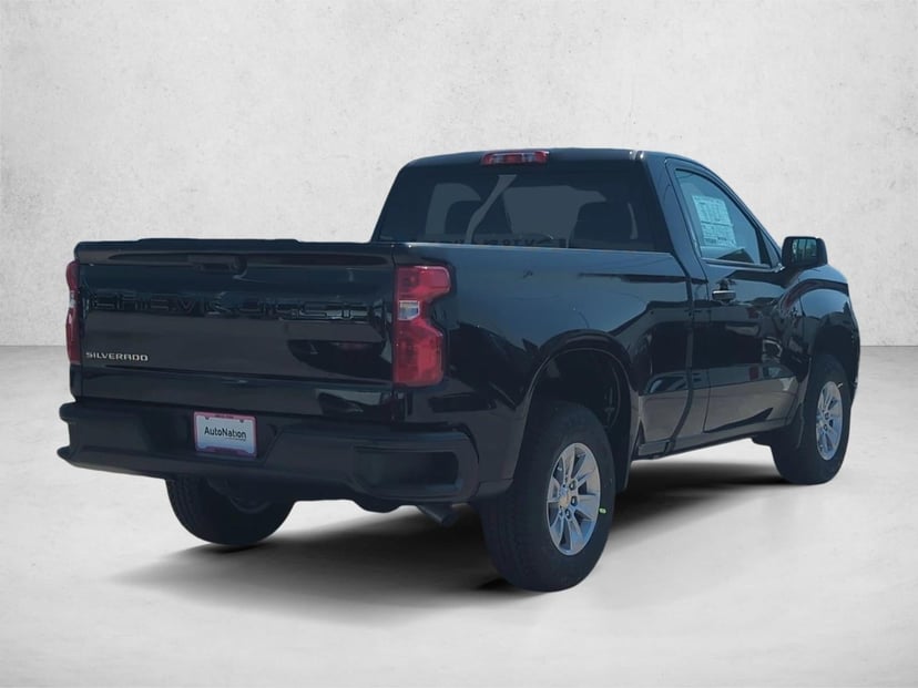 2026 Chevrolet Silverado 1500 - Image 2