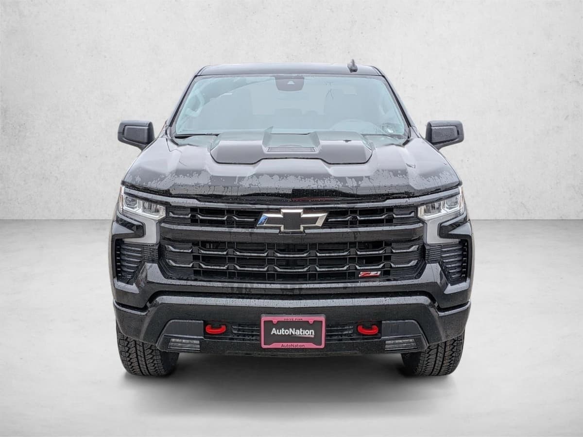 2026 Chevrolet Silverado 1500 - Image 2