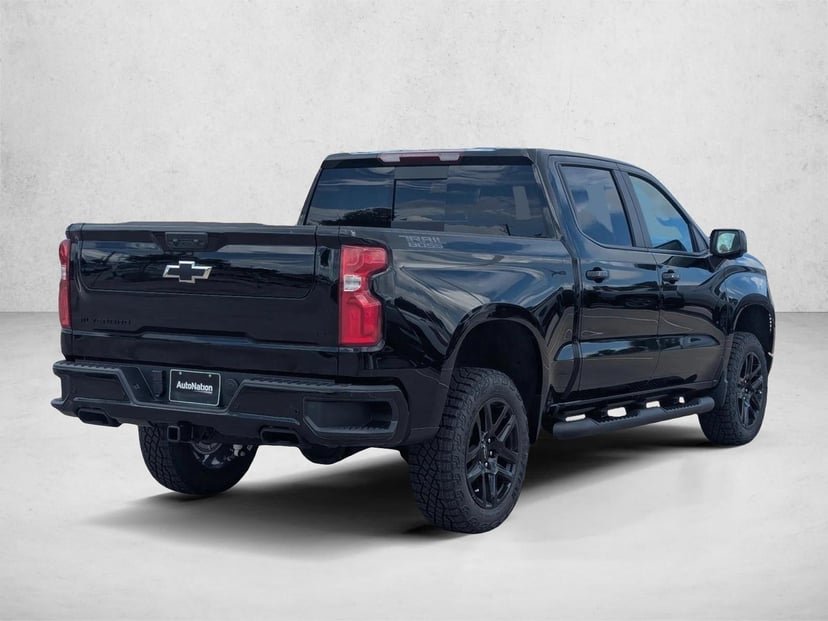 2026 Chevrolet Silverado 1500 - Image 2