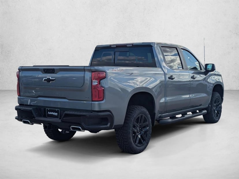 2026 Chevrolet Silverado 1500 - Image 2