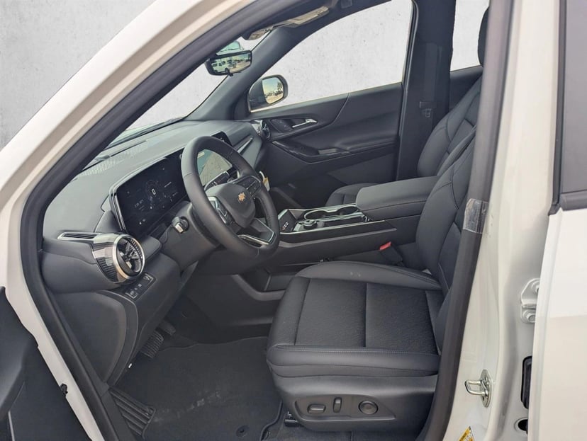 2026 Chevrolet Equinox - Image 4