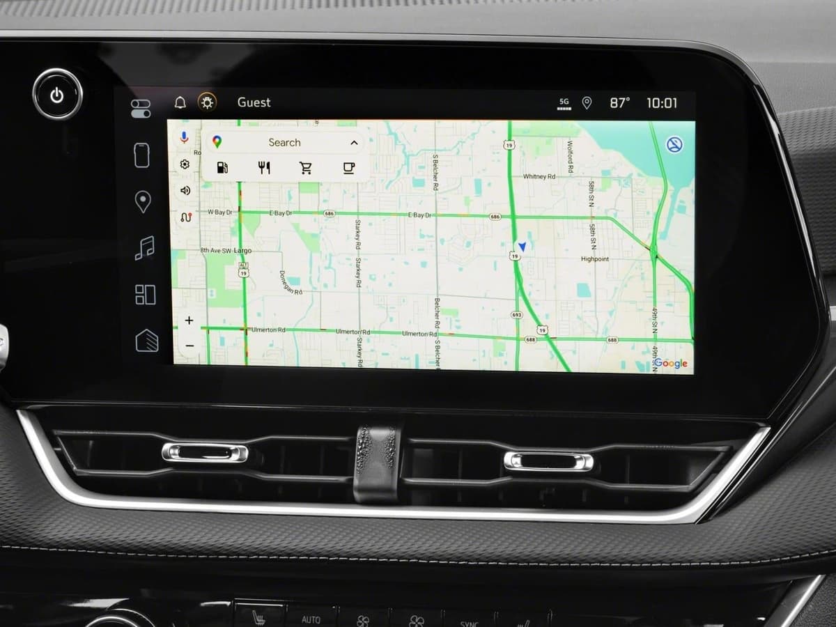 2026 Chevrolet Equinox - Image 12