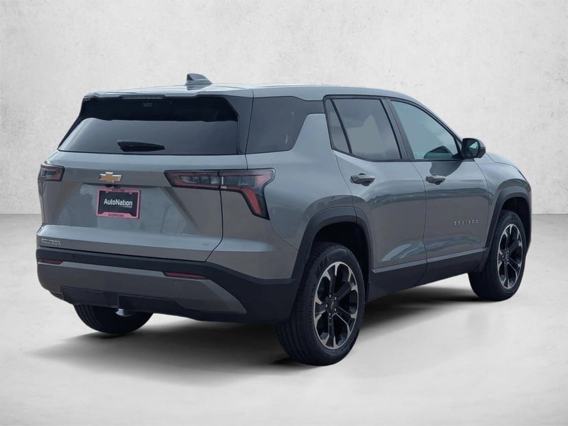 2026 Chevrolet Equinox - Image 2