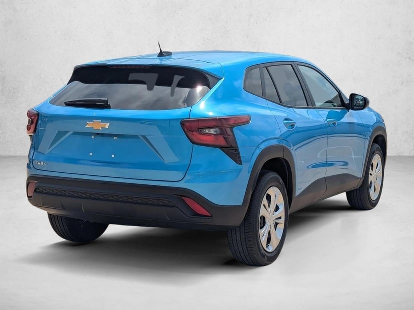 2026 Chevrolet Trax - Image 2