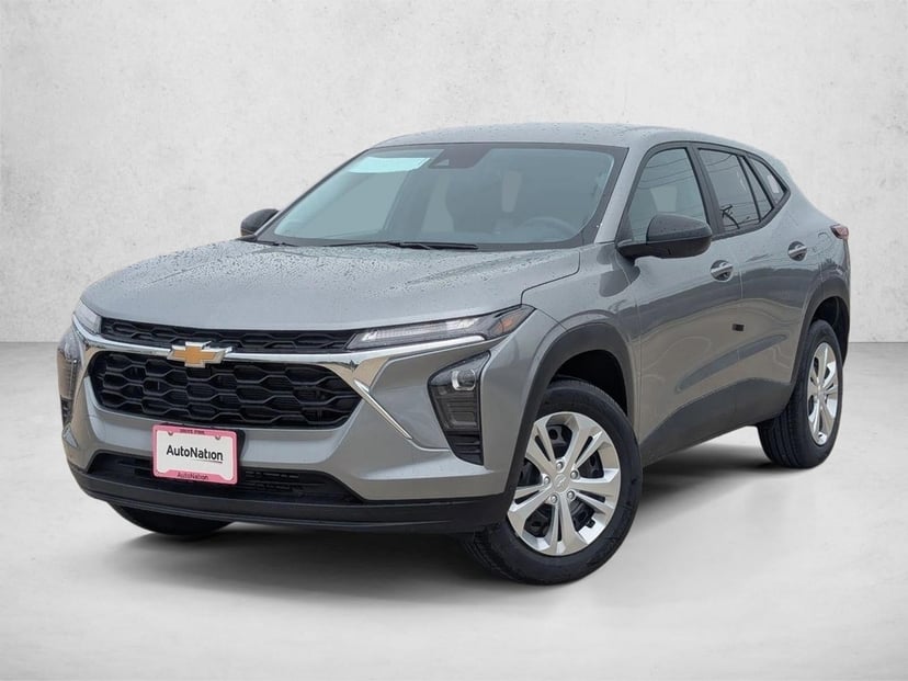2026 Chevrolet Trax - Image 2