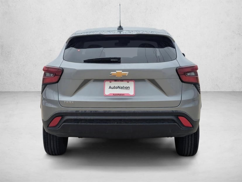 2026 Chevrolet Trax - Image 8