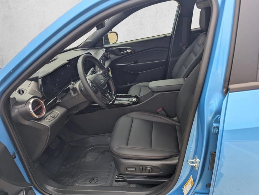 2026 Chevrolet Trax - Image 4