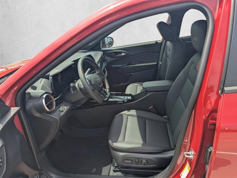 2026 Chevrolet Trax - Image 4