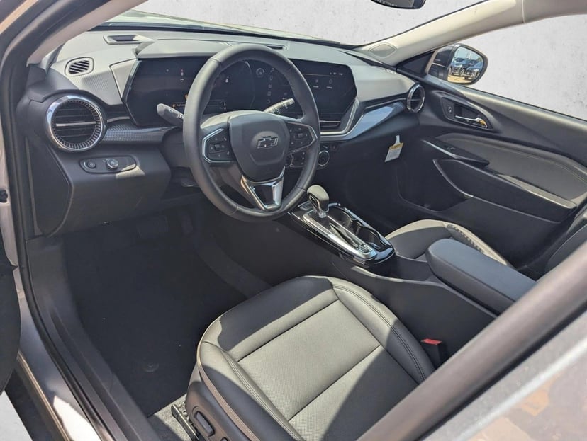2026 Chevrolet Trax - Image 3